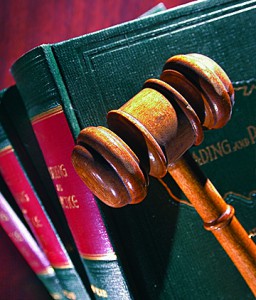 GavelOnLawBooksC0512