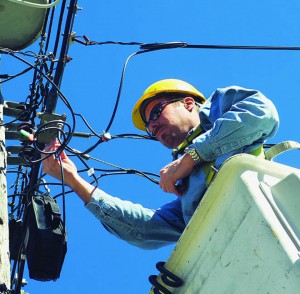 ManTelephoneWiresC0403